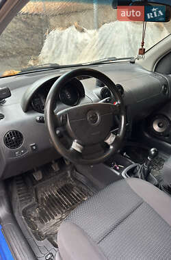Седан Chevrolet Aveo 2005 в 