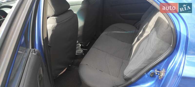 Седан Chevrolet Aveo 2008 в Прилуках