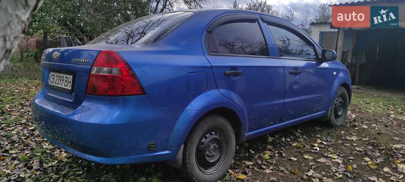 Седан Chevrolet Aveo 2008 в Прилуках
