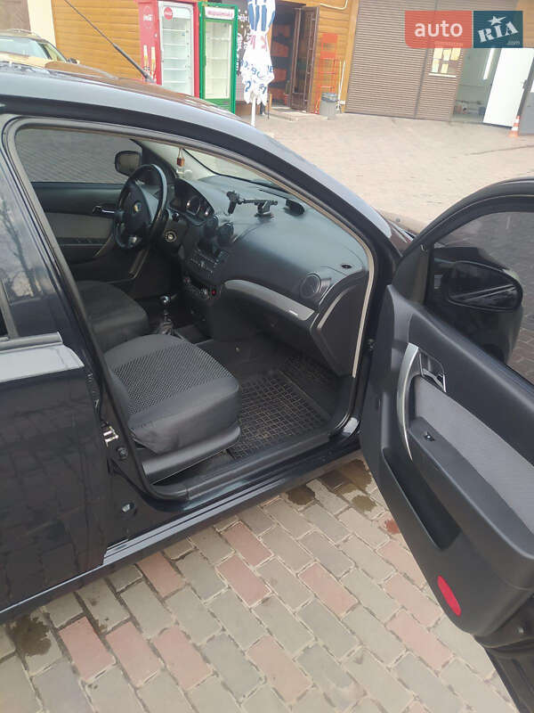 Хэтчбек Chevrolet Aveo 2009 в Черкассах фото 13 Хэтчбек Chevrolet Aveo 2009 в Черкассах