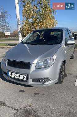 Хэтчбек Chevrolet Aveo 2011 в Запорожье