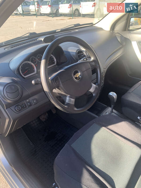 Хэтчбек Chevrolet Aveo 2011 в Запорожье фото 16 Хэтчбек Chevrolet Aveo 2011 в Запорожье