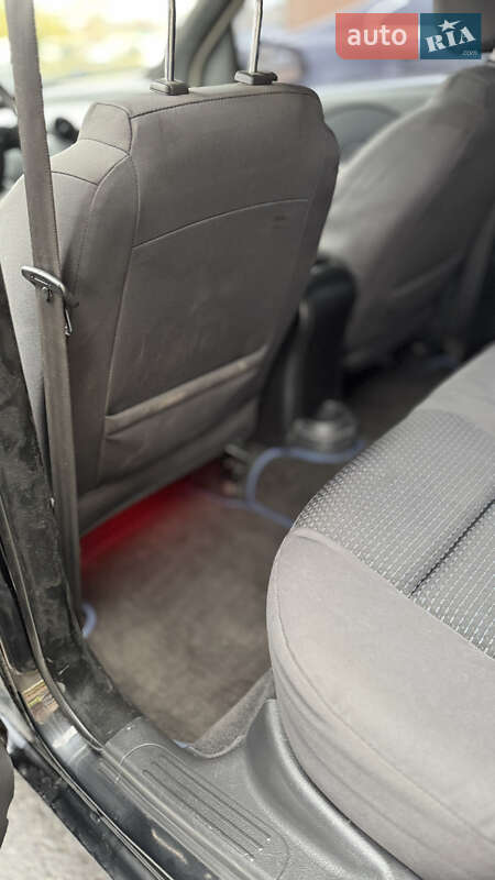 Хетчбек Chevrolet Aveo 2008 в Києві фото 20 Хетчбек Chevrolet Aveo 2008 в Києві