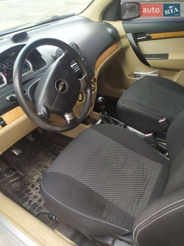 Седан Chevrolet Aveo 2007 в Тернополі