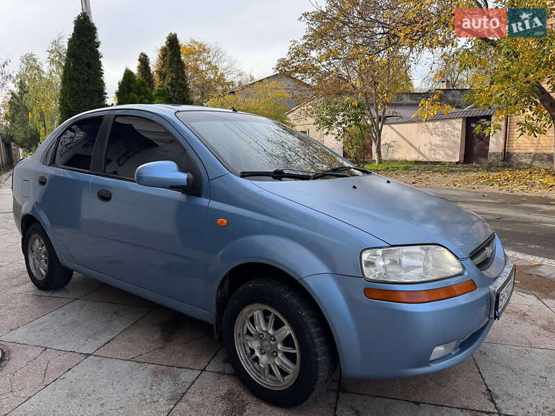 Седан Chevrolet Aveo 2005 в Одесі