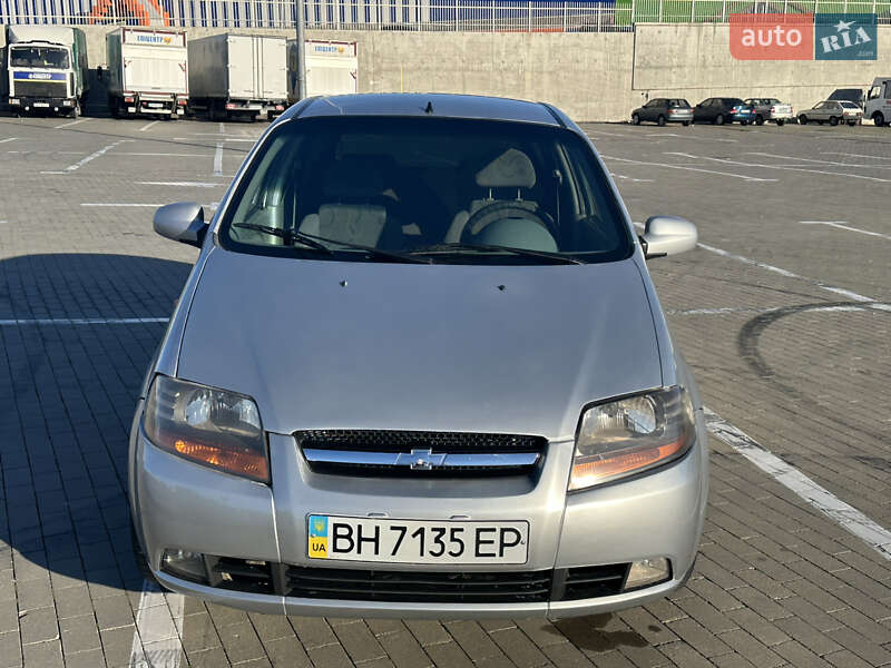 Хэтчбек Chevrolet Aveo 2005 в Одессе