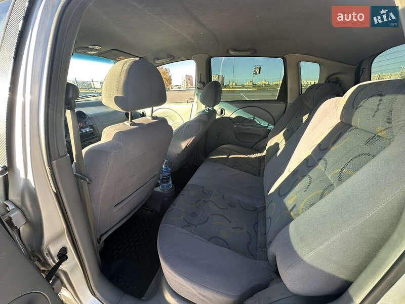 Хэтчбек Chevrolet Aveo 2005 в Одессе