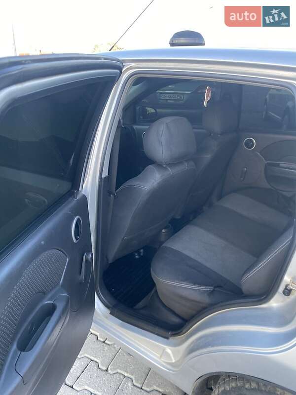 Хетчбек Chevrolet Aveo 2007 в Чернівцях фото 8 Хетчбек Chevrolet Aveo 2007 в Чернівцях