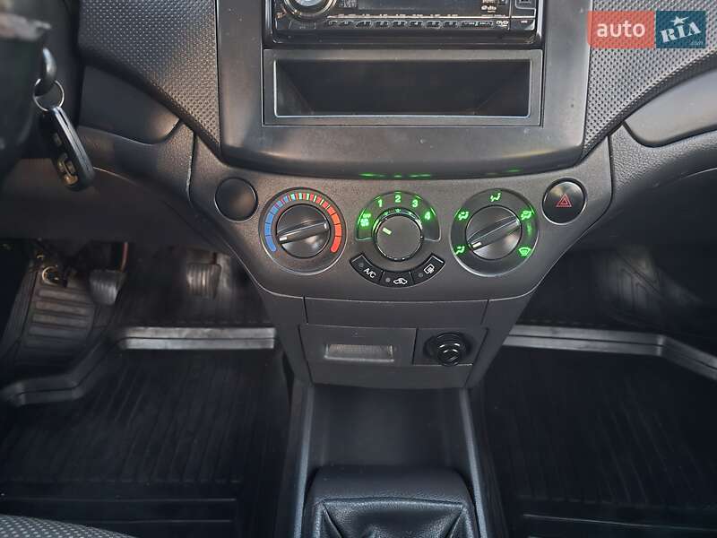 Седан Chevrolet Aveo 2007 в Хмельницком фото 23 Седан Chevrolet Aveo 2007 в Хмельницком