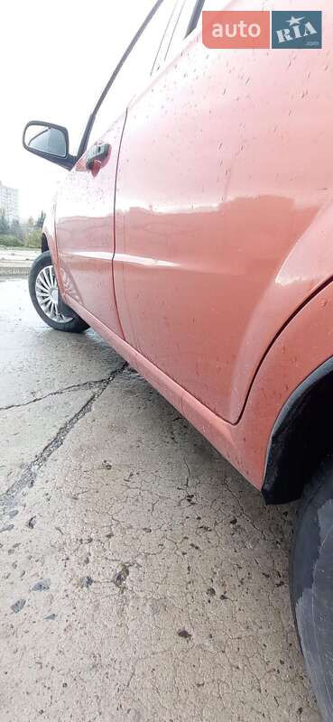 Седан Chevrolet Aveo 2006 в Южноукраинске фото 10 Седан Chevrolet Aveo 2006 в Южноукраинске