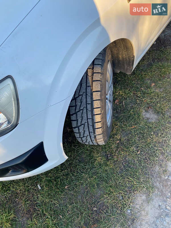 Седан Chevrolet Aveo 2012 в Кам'янець-Подільському фото 3 Седан Chevrolet Aveo 2012 в Кам'янець-Подільському