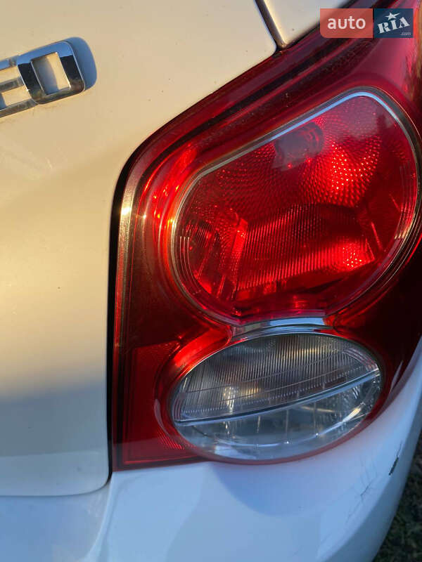Седан Chevrolet Aveo 2012 в Кам'янець-Подільському фото 8 Седан Chevrolet Aveo 2012 в Кам'янець-Подільському
