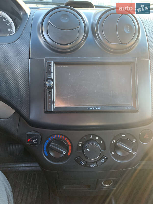 Седан Chevrolet Aveo 2007 в Харькове фото 8 Седан Chevrolet Aveo 2007 в Харькове