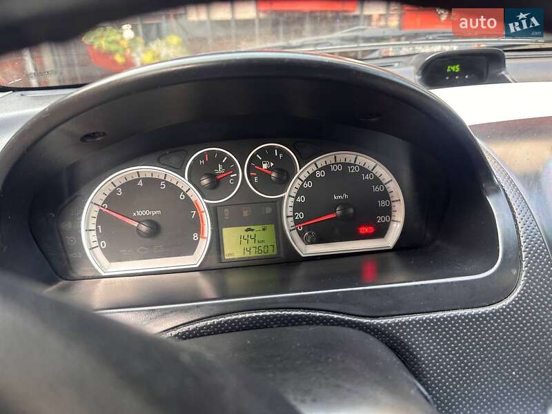 Седан Chevrolet Aveo 2007 в Тернополі