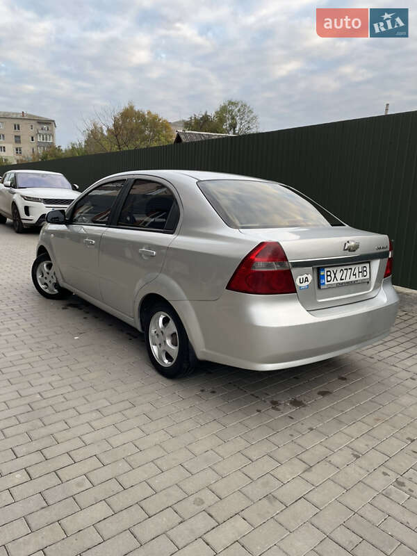 Седан Chevrolet Aveo 2007 в Полонном