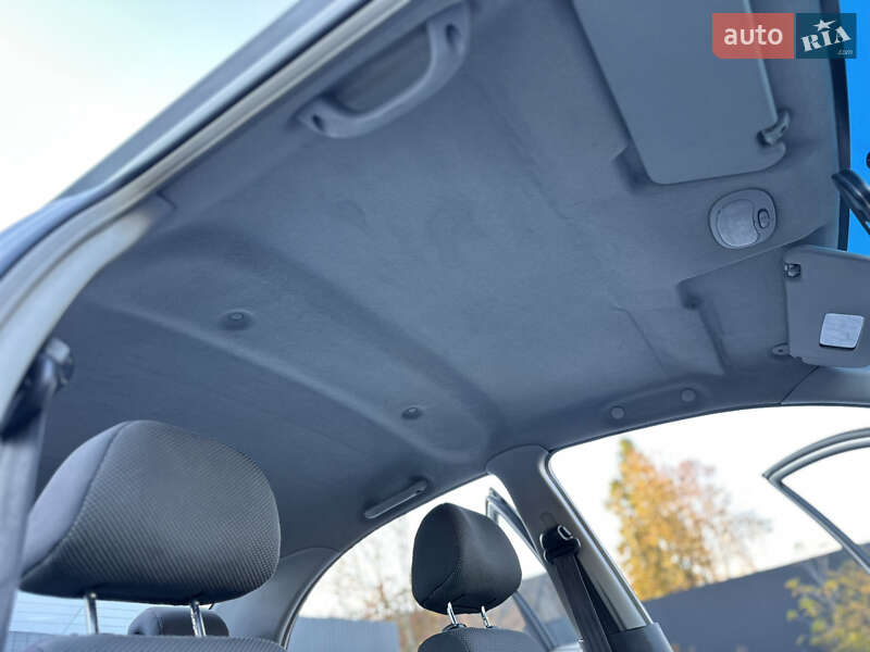 Седан Chevrolet Aveo 2006 в Самборе