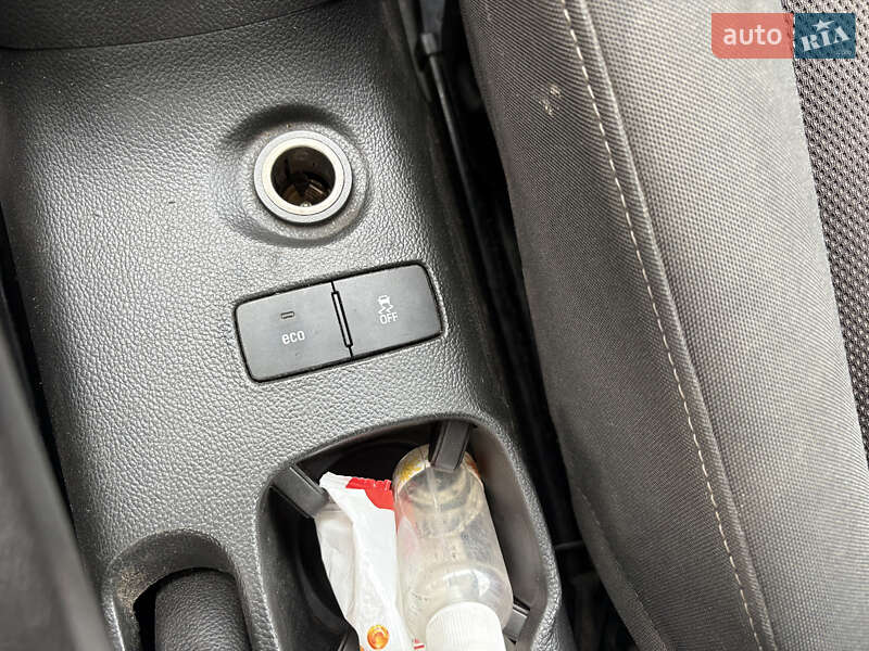 Хэтчбек Chevrolet Aveo 2012 в Ровно