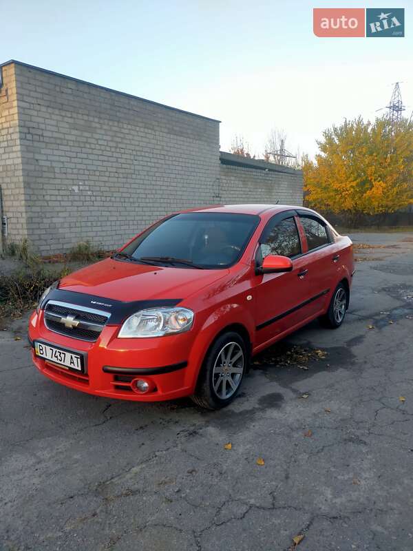 Седан Chevrolet Aveo 2008 в Кременчуге
