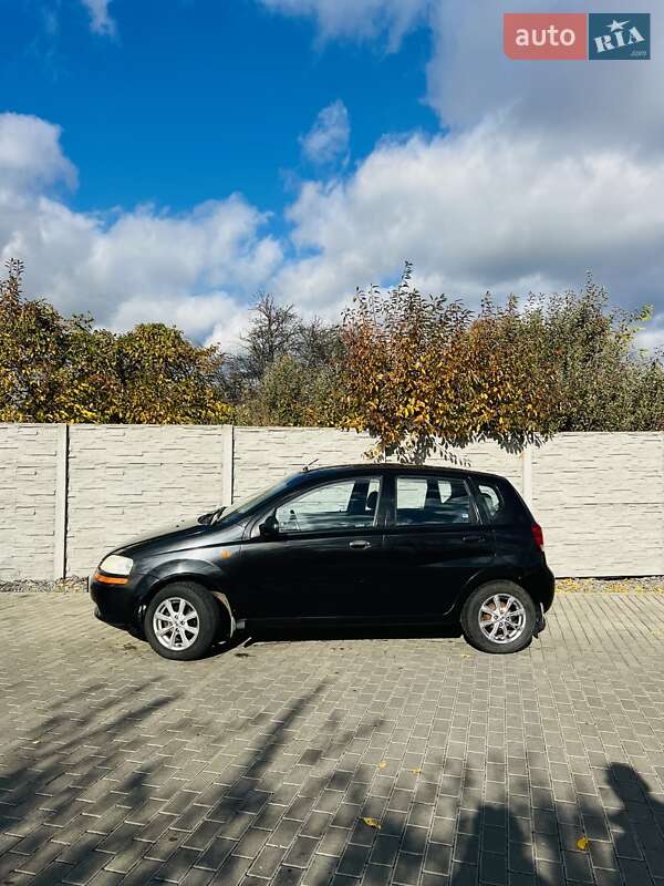 Хэтчбек Chevrolet Aveo 2003 в Белой Церкви