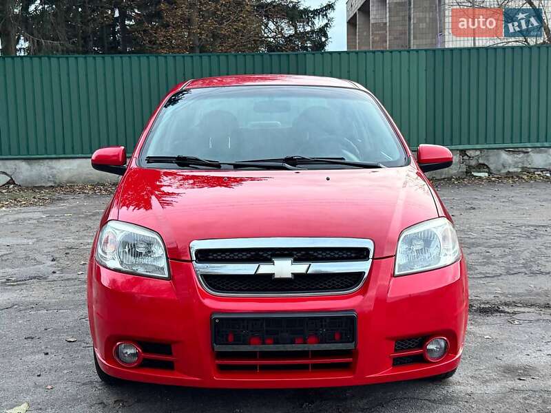 Седан Chevrolet Aveo 2011 в Охтирці