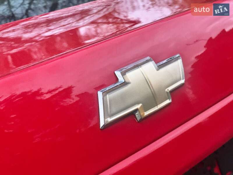 Седан Chevrolet Aveo 2011 в Охтирці