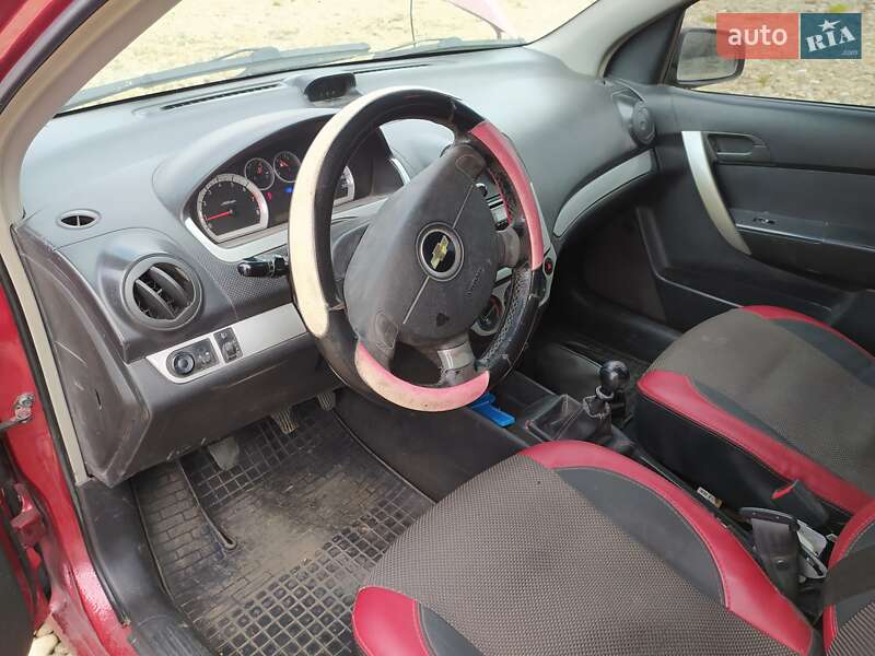 Седан Chevrolet Aveo 2008 в Калуше