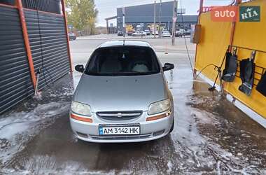 Седан Chevrolet Aveo 2004 в Бердичеве