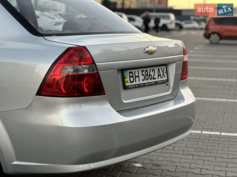 Седан Chevrolet Aveo 2006 в Одессе