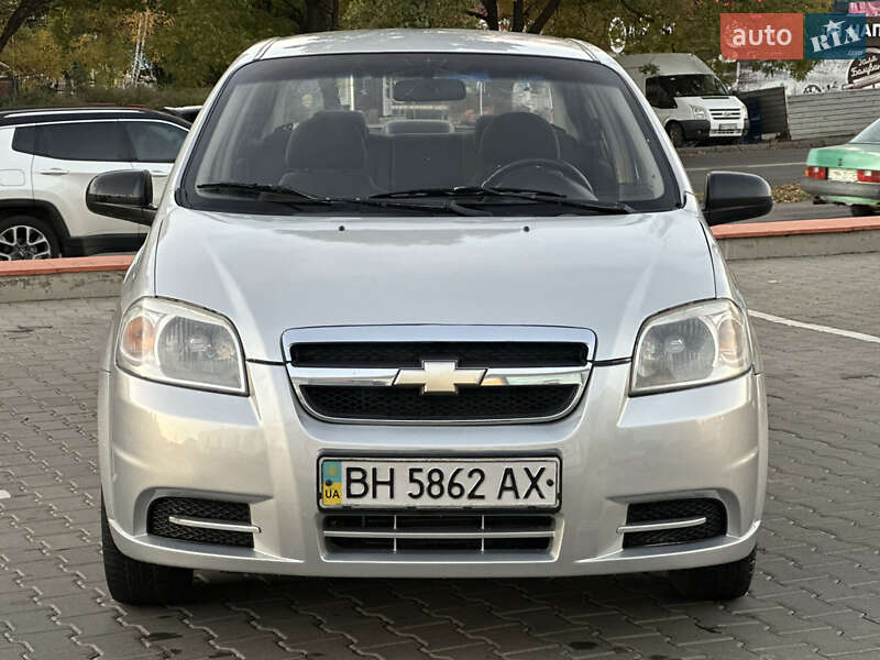 Седан Chevrolet Aveo 2006 в Одессе