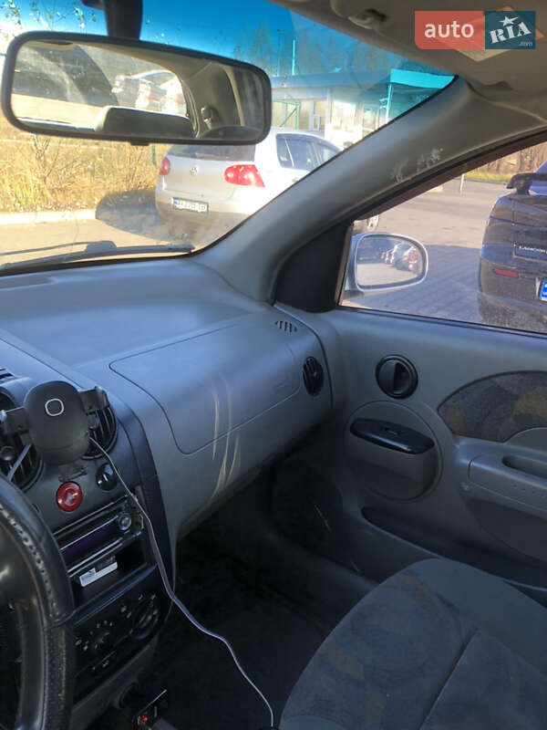 Хэтчбек Chevrolet Aveo 2005 в Сеньковке фото 13 Хэтчбек Chevrolet Aveo 2005 в Сеньковке