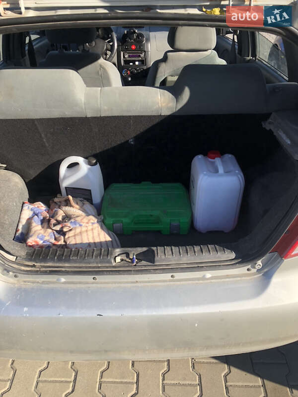 Хэтчбек Chevrolet Aveo 2005 в Сеньковке фото 18 Хэтчбек Chevrolet Aveo 2005 в Сеньковке