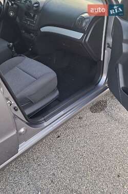 Седан Chevrolet Aveo 2008 в Запорожье