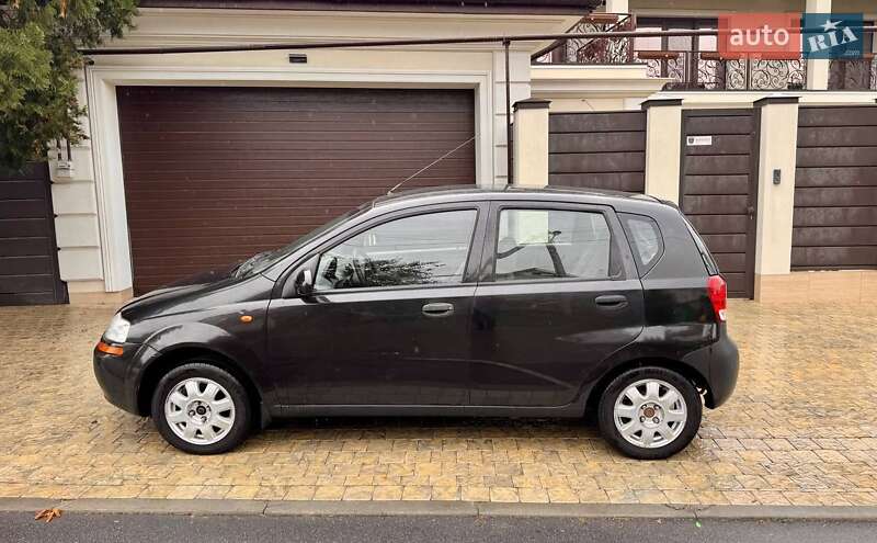 Хэтчбек Chevrolet Aveo 2005 в Одессе фото 3 Хэтчбек Chevrolet Aveo 2005 в Одессе