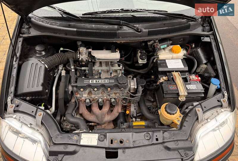 Хэтчбек Chevrolet Aveo 2005 в Одессе фото 30 Хэтчбек Chevrolet Aveo 2005 в Одессе