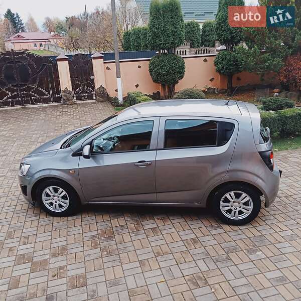 Хетчбек Chevrolet Aveo 2012 в Луцьку