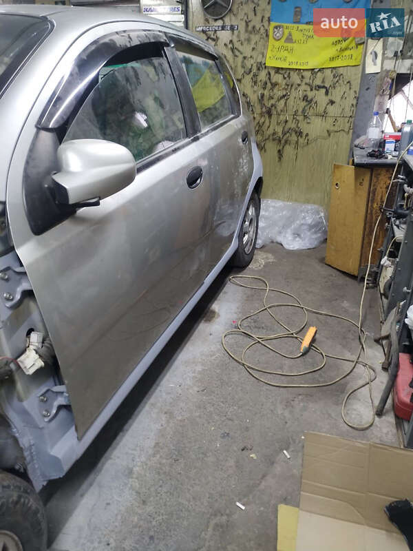 Хэтчбек Chevrolet Aveo 2005 в Сеньковке фото 24 Хэтчбек Chevrolet Aveo 2005 в Сеньковке