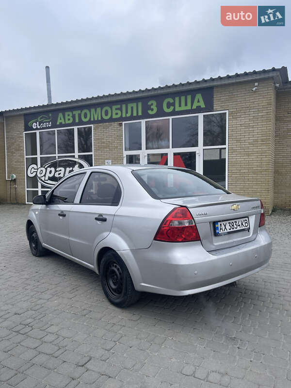 Седан Chevrolet Aveo 2008 в Харькове