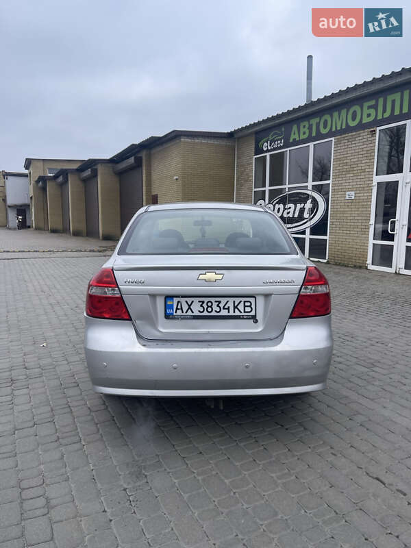Седан Chevrolet Aveo 2008 в Харькове