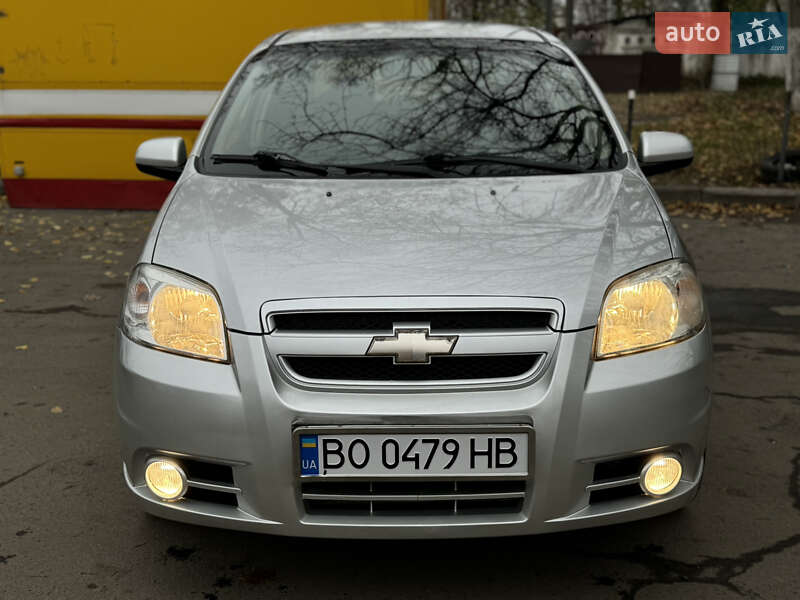 Седан Chevrolet Aveo 2008 в Хмельницком