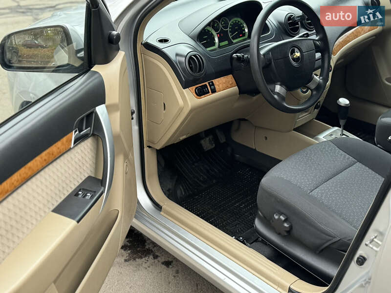 Седан Chevrolet Aveo 2008 в Хмельницком