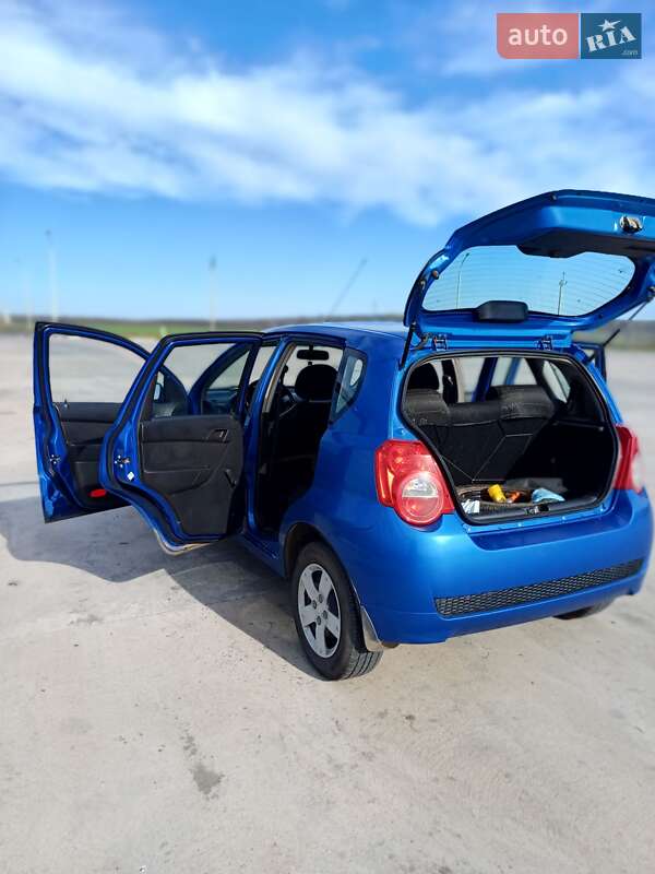 Хетчбек Chevrolet Aveo 2008 в Вознесенську