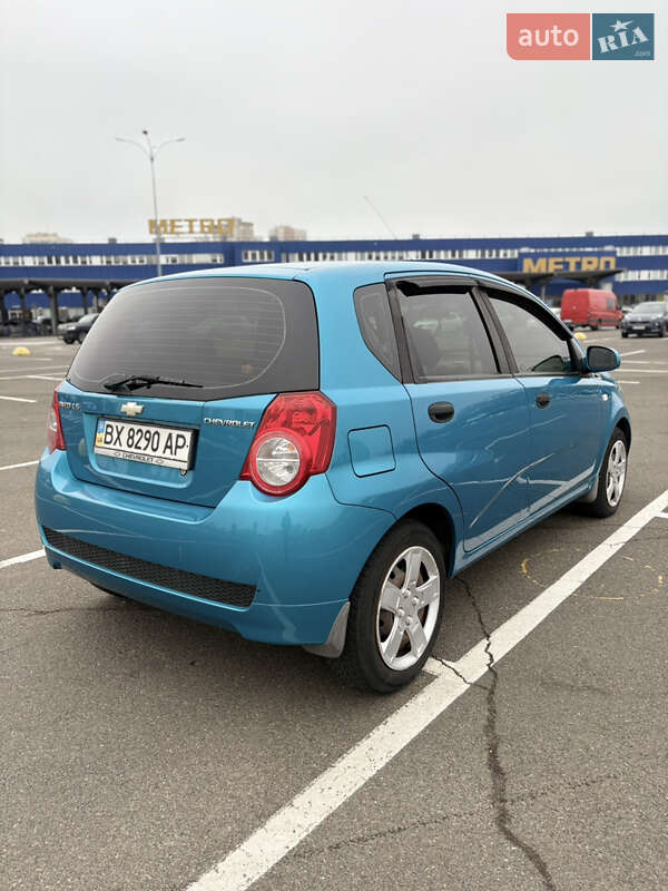 Хетчбек Chevrolet Aveo 2008 в Києві фото 5 Хетчбек Chevrolet Aveo 2008 в Києві