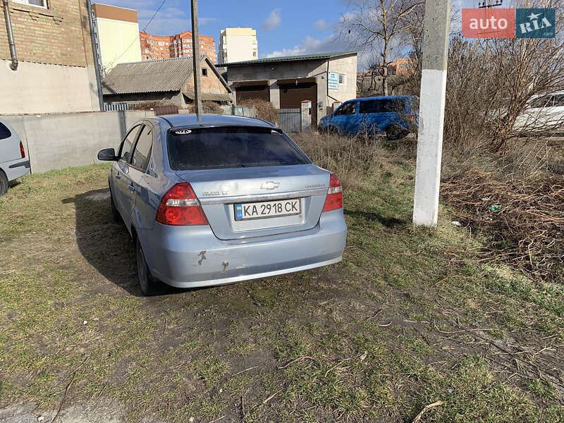 Седан Chevrolet Aveo 2008 в Бишеві