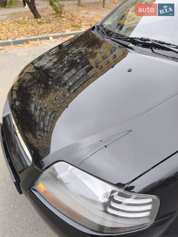 Седан Chevrolet Aveo 2006 в Днепре