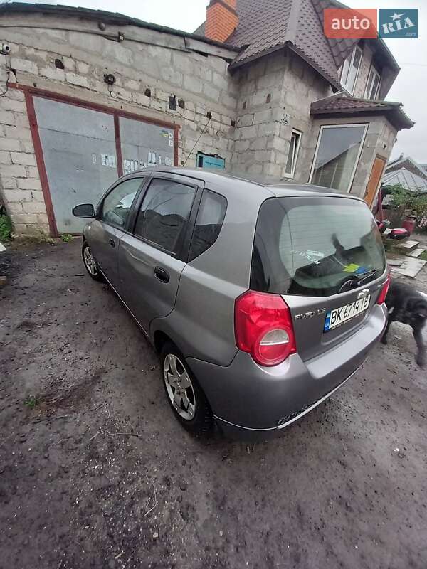 Хэтчбек Chevrolet Aveo 2008 в Дубно фото 3 Хэтчбек Chevrolet Aveo 2008 в Дубно