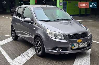 Хэтчбек Chevrolet Aveo 2011 в Киеве