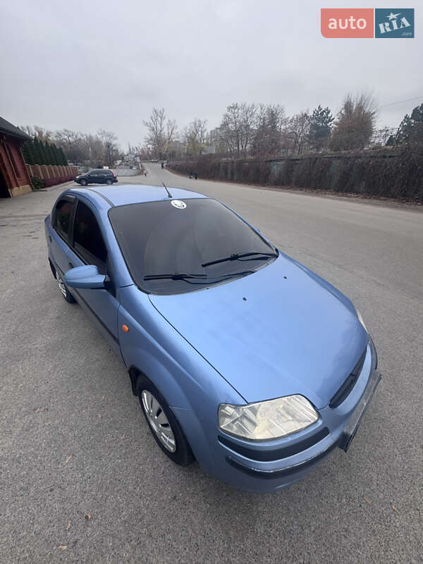 Седан Chevrolet Aveo 2004 в Дніпрі фото 4 Седан Chevrolet Aveo 2004 в Дніпрі