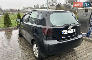 Хэтчбек Chevrolet Aveo 2007 в Малине