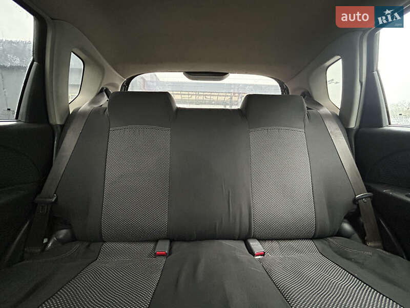 Хэтчбек Chevrolet Aveo 2007 в Малине