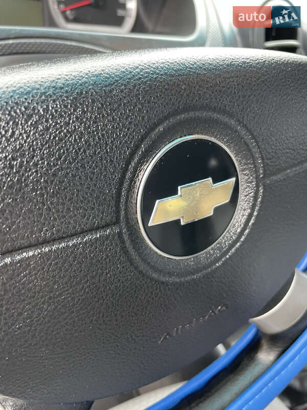 Хэтчбек Chevrolet Aveo 2008 в Желтых Водах